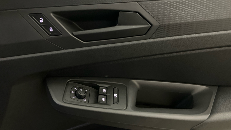 Volkswagen Caddy Cargo C20 Diesel 2.0 TDI 102PS Commerce Plus Van [Tech Pack]